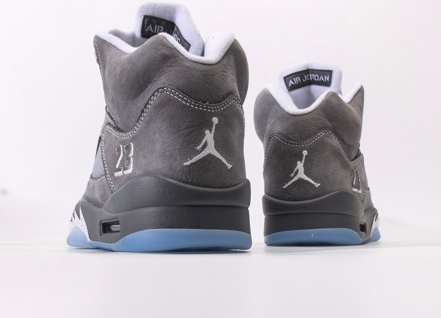 Nike Air Jordan 5 Retro sneakers